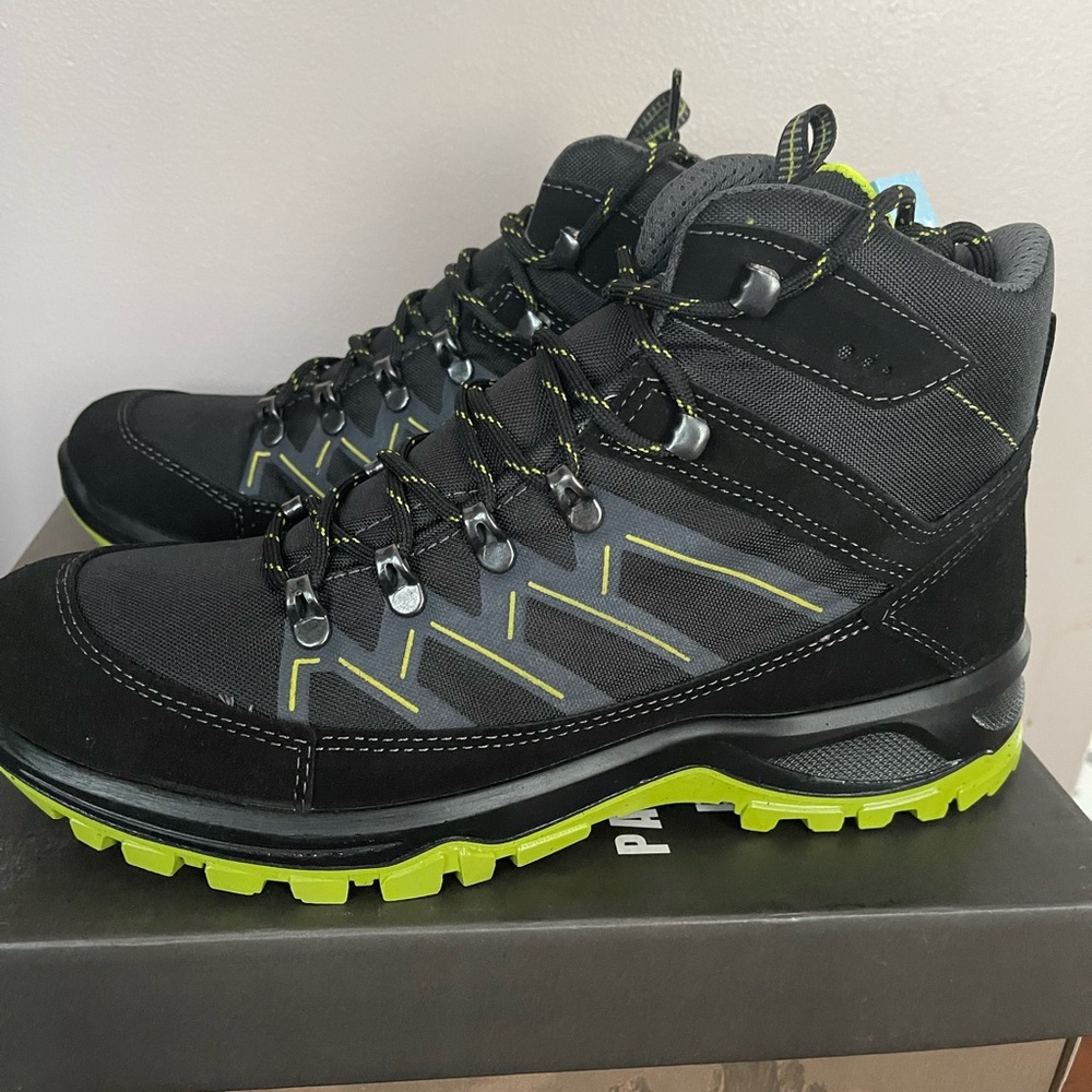 JACALU By M&G J-TexMen's HikingBoots WaterproofTrekking Shoes,Outdoor 37006.3/WM